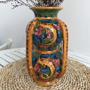 Collectors vintage Italian vase
